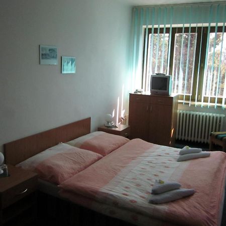 Penzion Forman Rožnov pod Radhoštěm Exterior foto