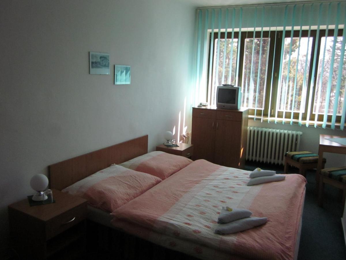 Penzion Forman Rožnov pod Radhoštěm Exterior foto